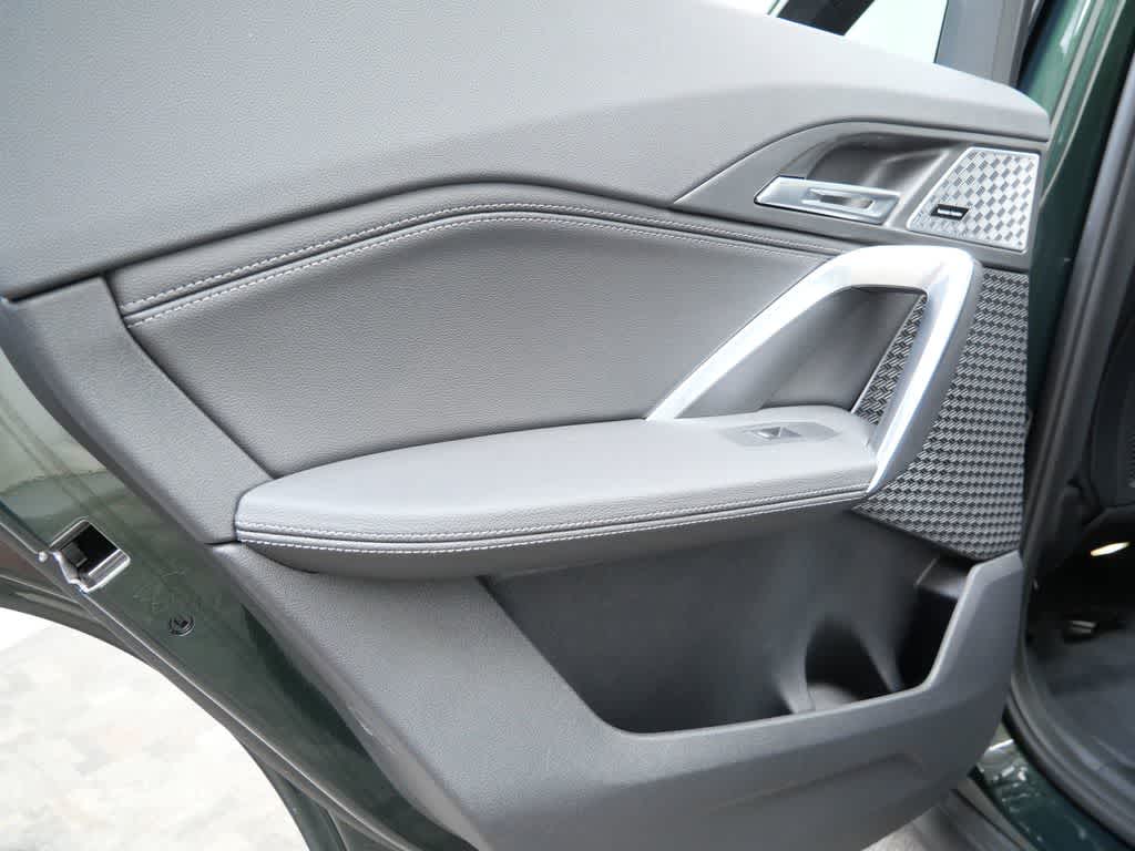 Thumbnail: 2023 BMW X1 - 14