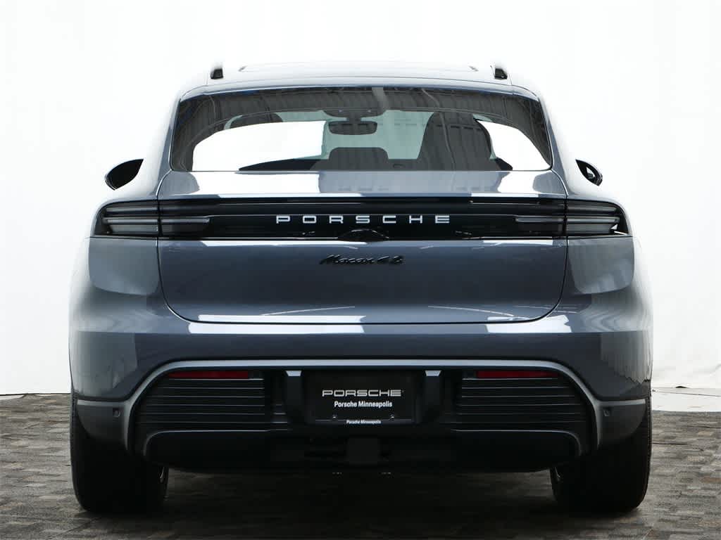 Thumbnail: 2025 Porsche Macan - 6