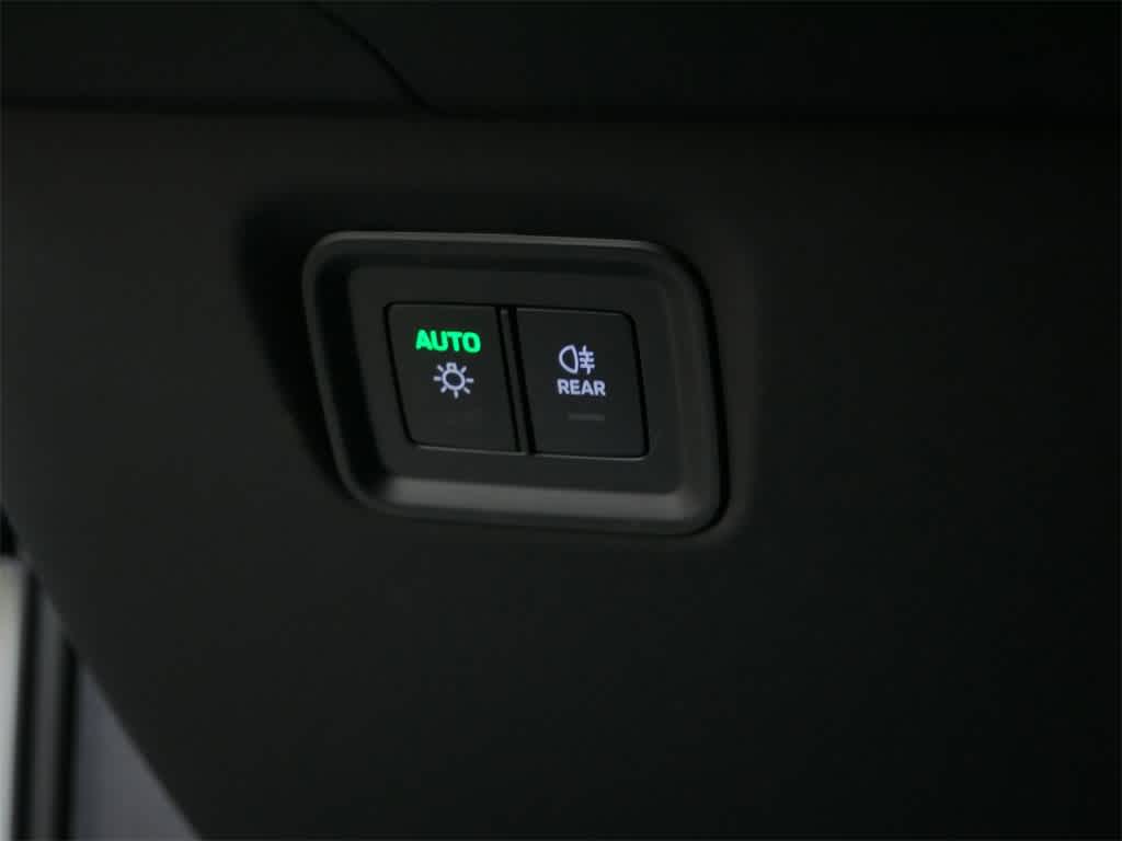 Thumbnail: 2025 Porsche Cayenne - 20