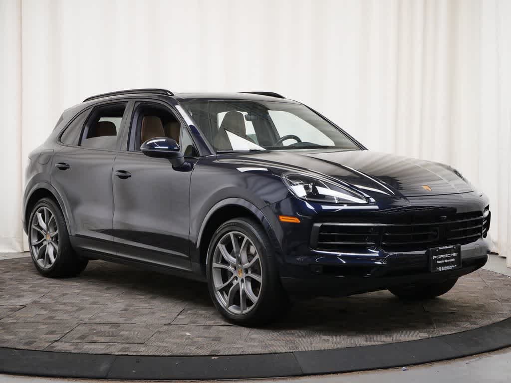 Thumbnail: 2023 Porsche Cayenne - 9