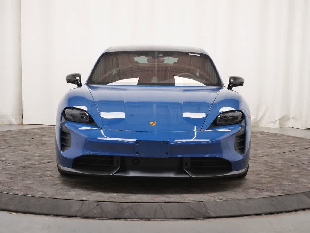 Thumbnail: 2023 Porsche Taycan - 10