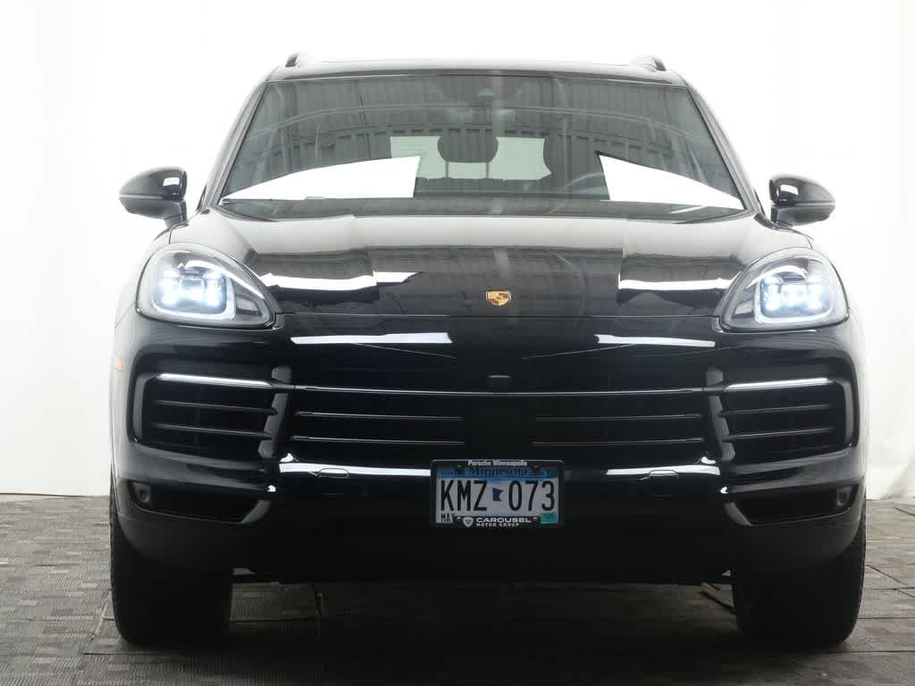 Thumbnail: 2023 Porsche Cayenne - 10