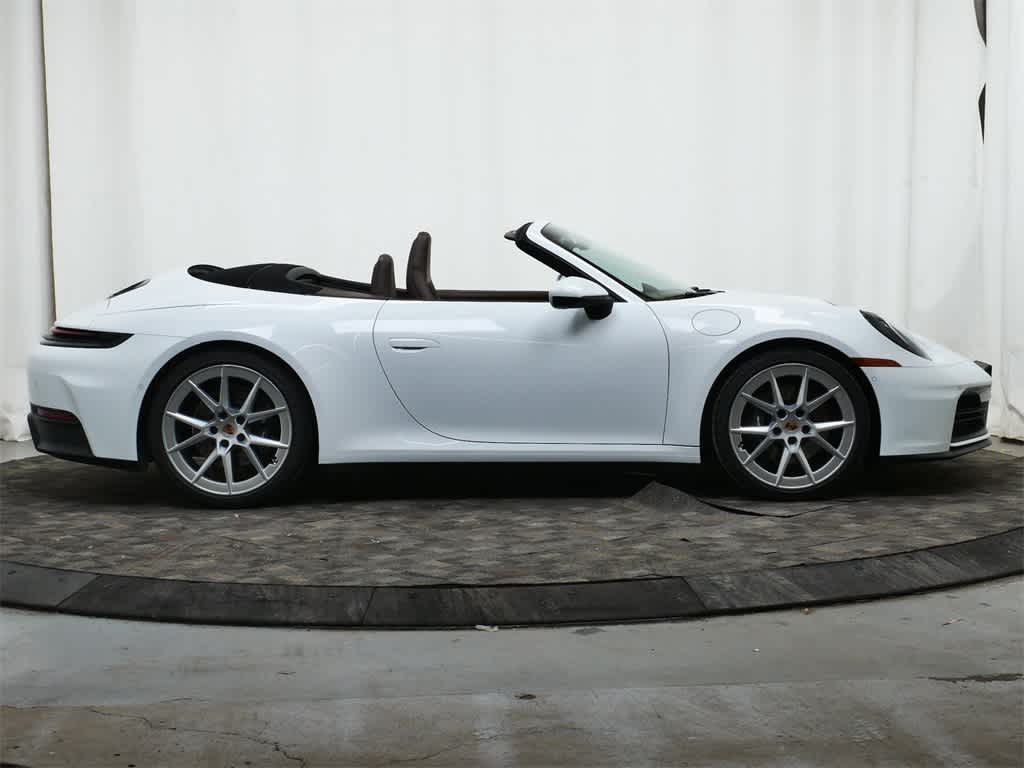 Thumbnail: 2025 Porsche 911 - 8