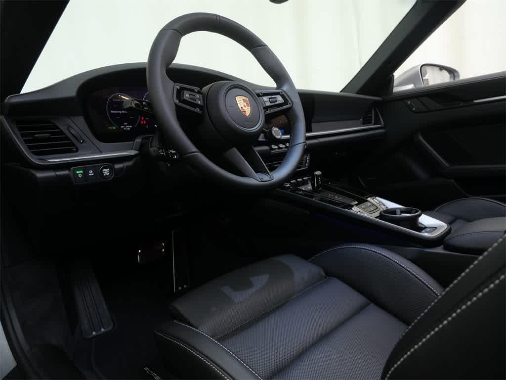 Thumbnail: 2026 Porsche 911 - 4