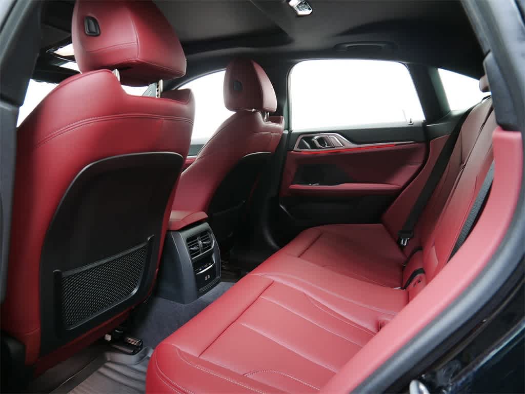 Thumbnail: 2023 BMW 4 Series - 13