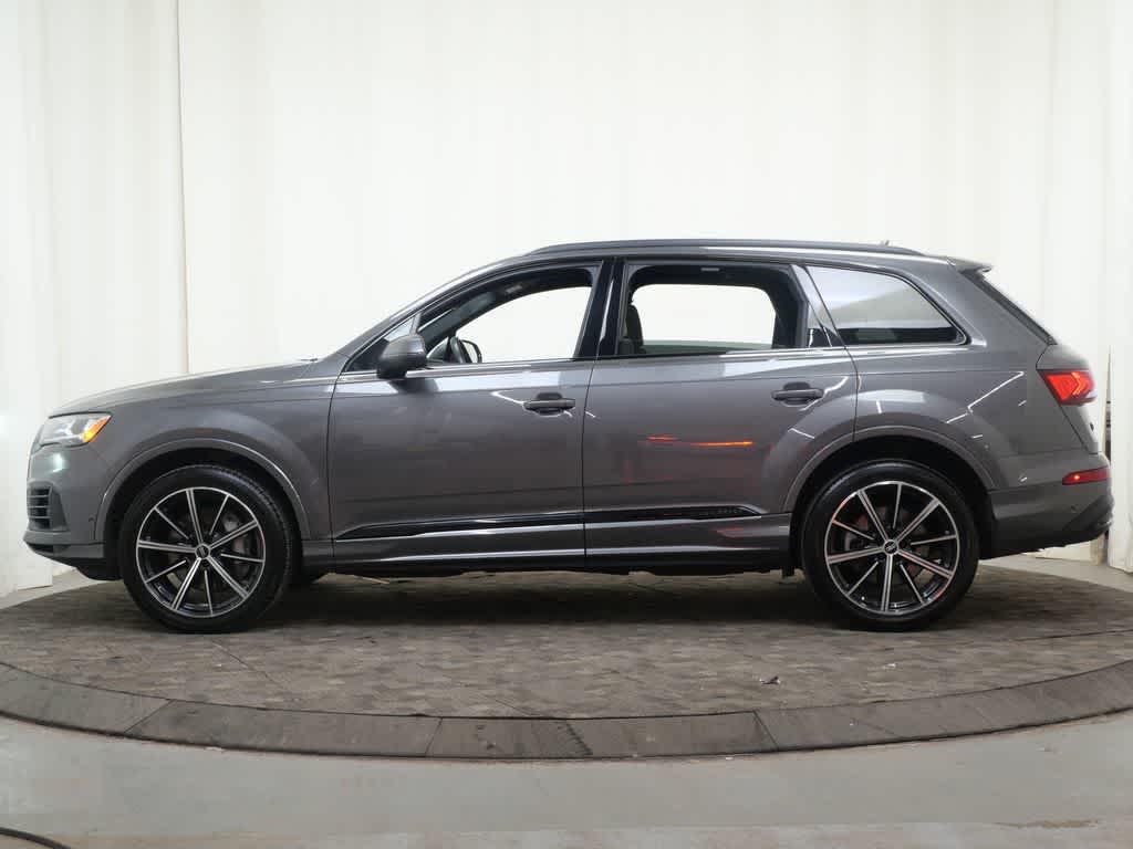 Thumbnail: 2021 Audi Q7 - 2