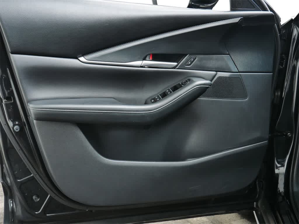 Thumbnail: 2023 Mazda CX-30 - 11