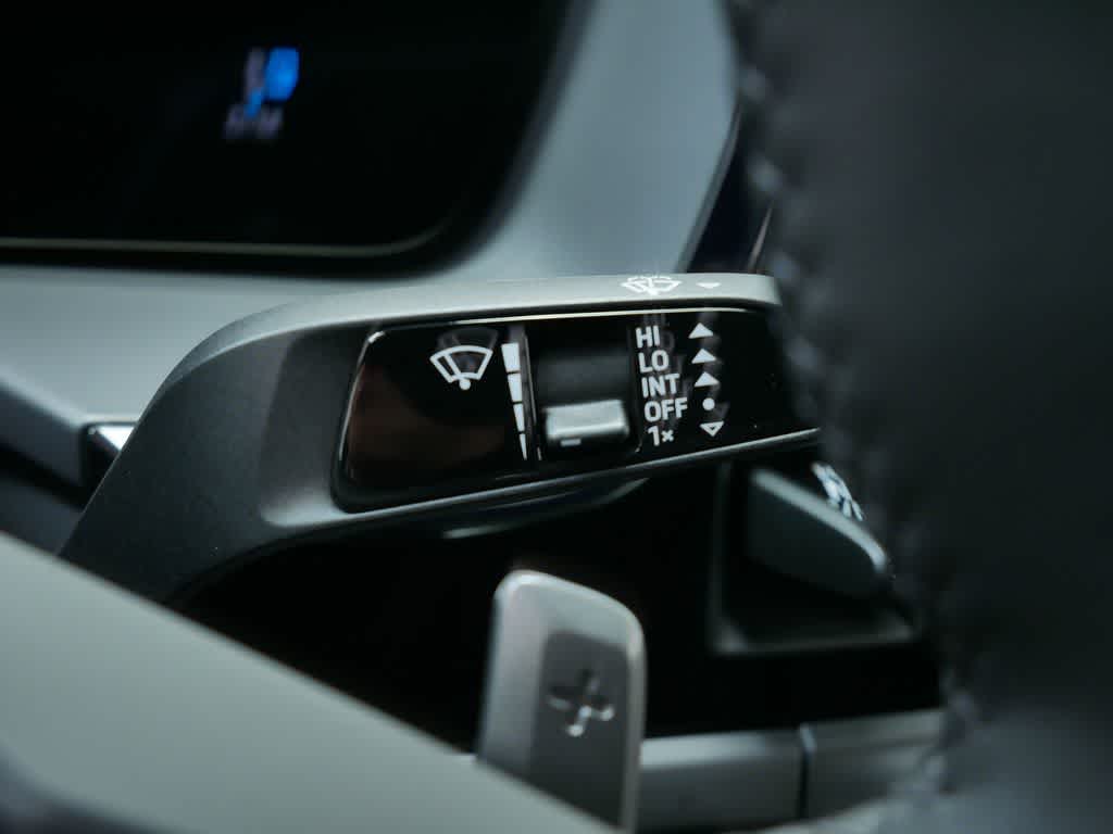 Thumbnail: 2026 Porsche Panamera - 26