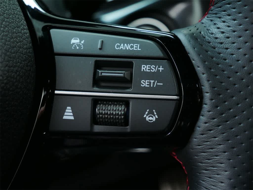 Thumbnail: 2025 Acura Integra - 18