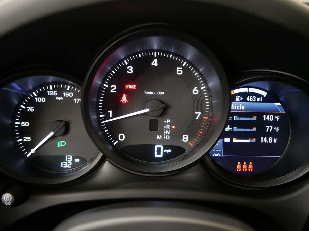 Thumbnail: 2026 Porsche Macan - 27