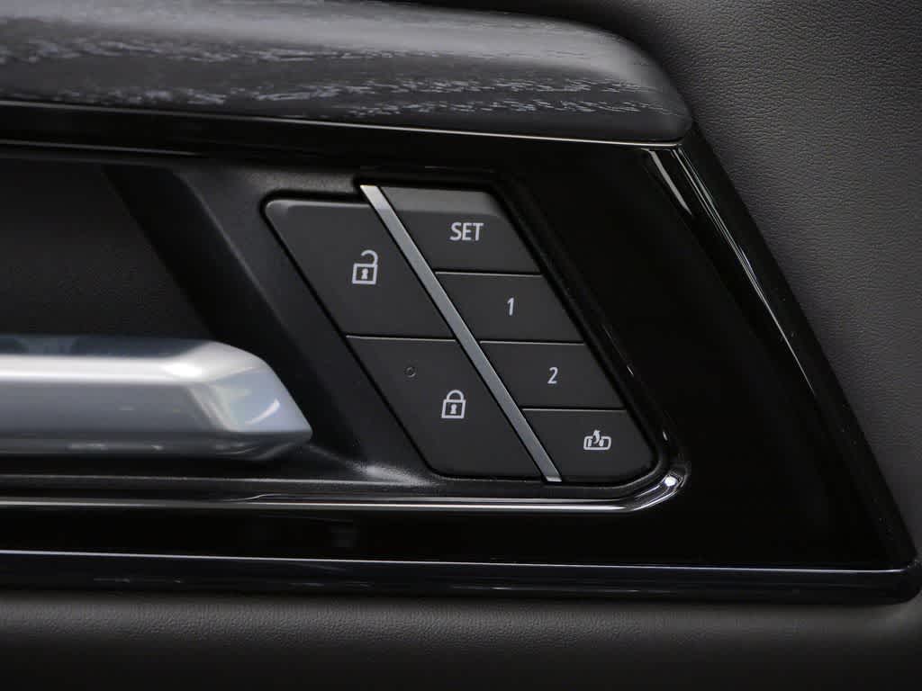 Thumbnail: 2026 GMC Yukon - 19