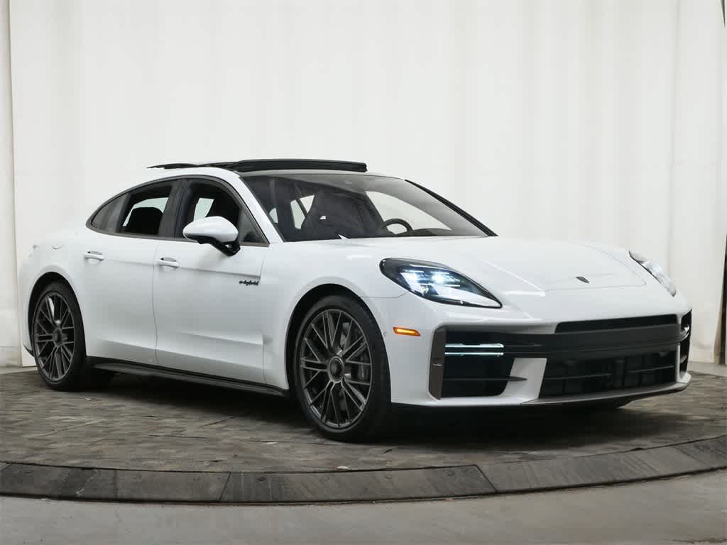 Thumbnail: 2025 Porsche Panamera - 9