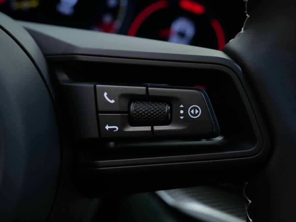 Thumbnail: 2026 Porsche 911 - 16