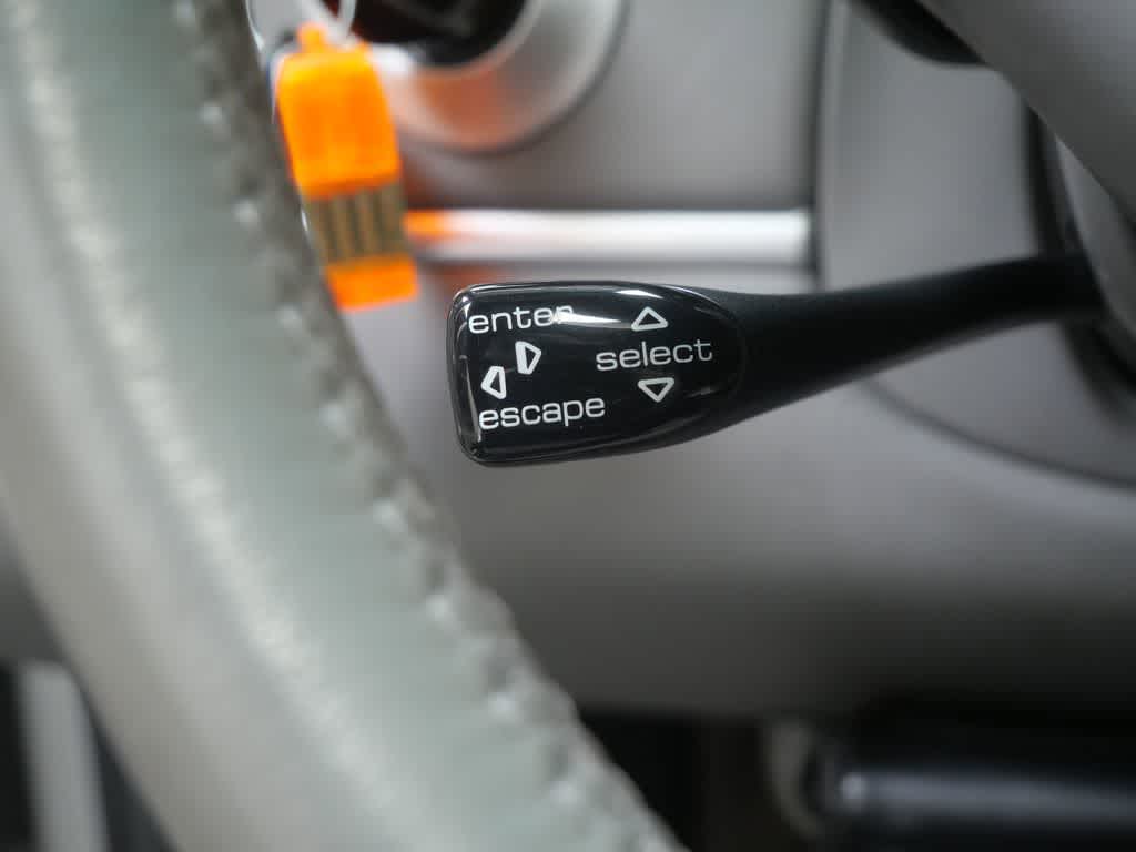 Thumbnail: 2001 Porsche 911 - 25