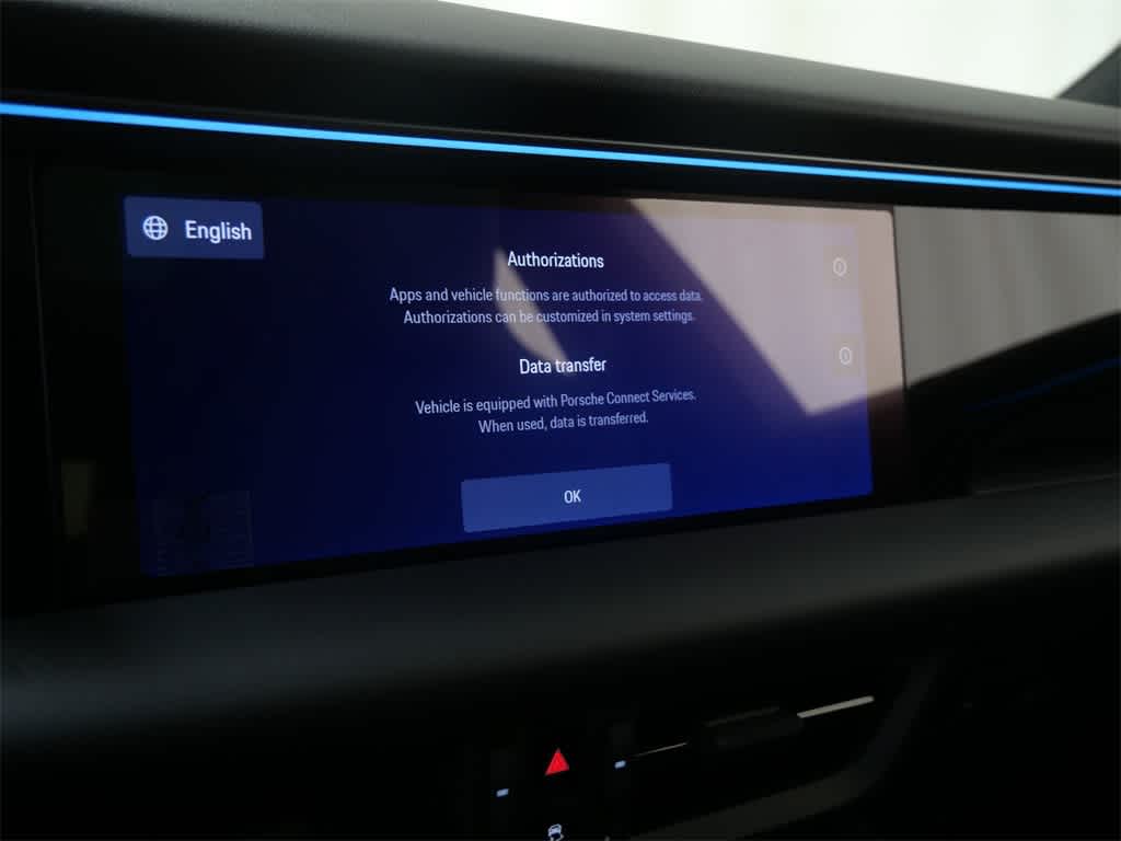 Thumbnail: 2026 Porsche Macan - 19