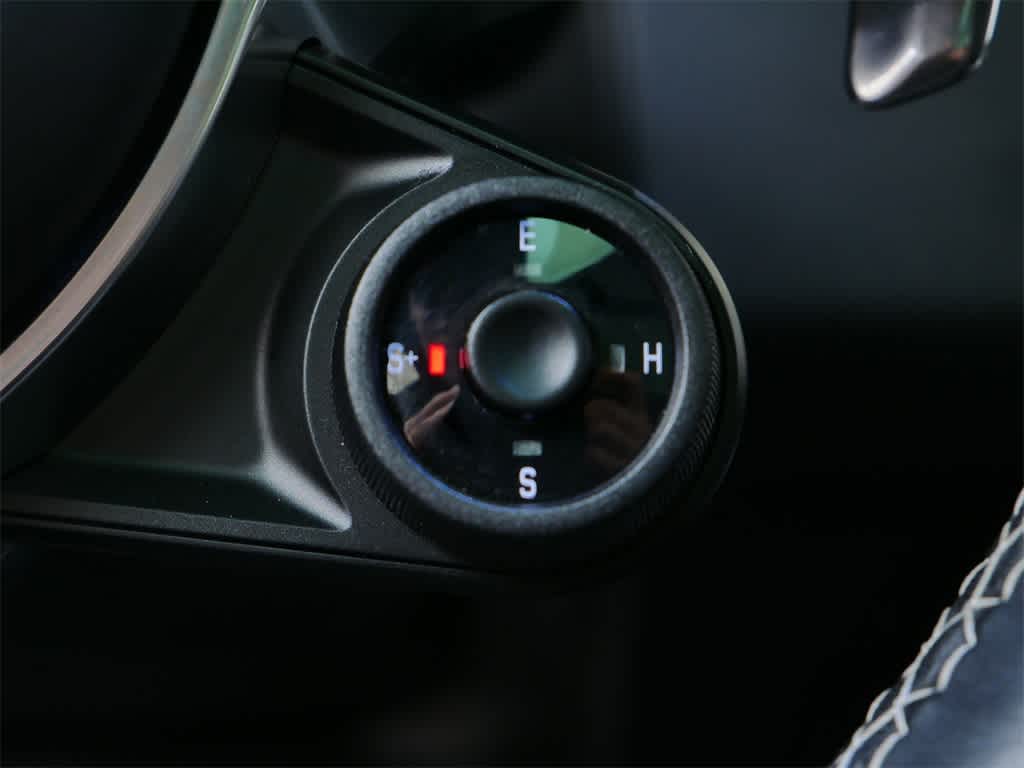 Thumbnail: 2023 Porsche Cayenne - 19