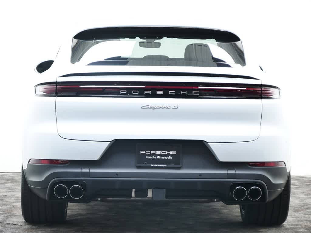 Thumbnail: 2025 Porsche Cayenne - 6