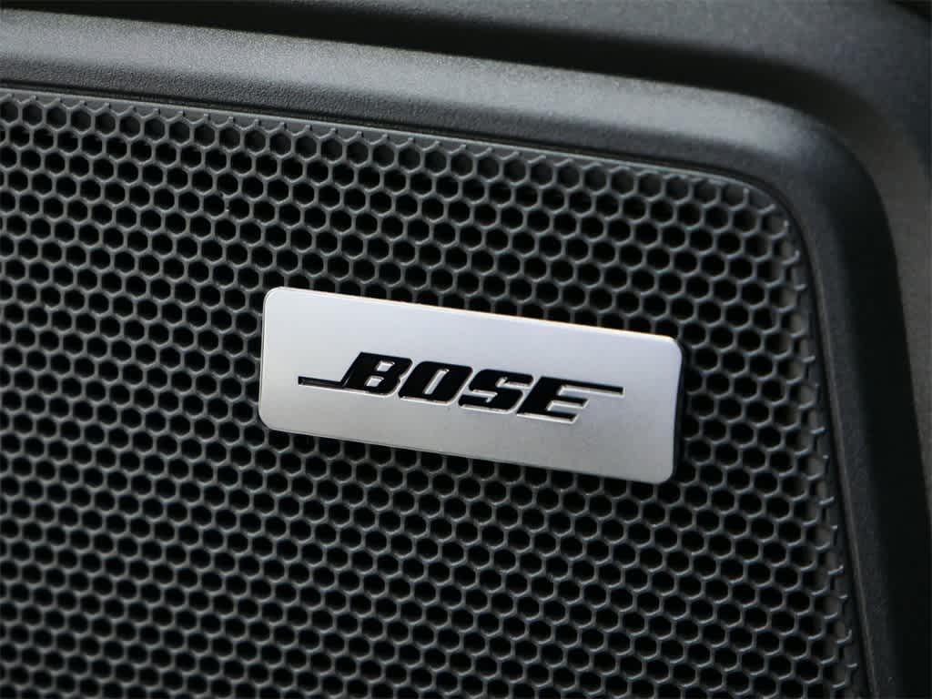 Thumbnail: 2026 Porsche Macan - 17