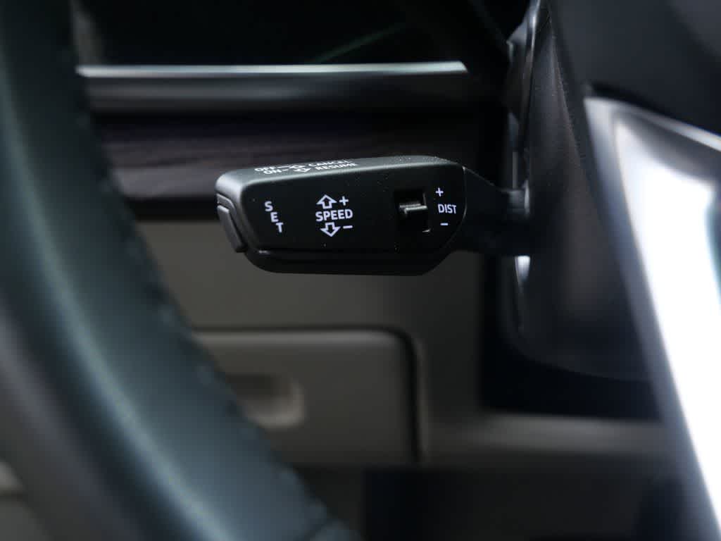 Thumbnail: 2021 Audi Q7 - 24