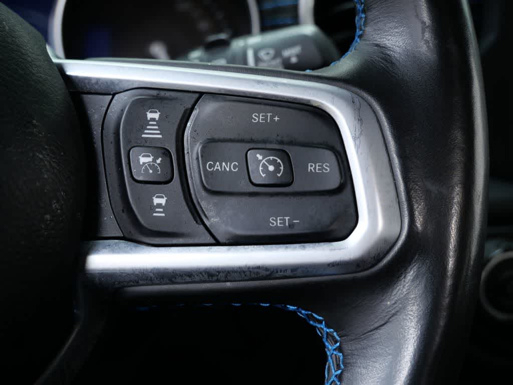 Thumbnail: 2022 Jeep Wrangler - 18