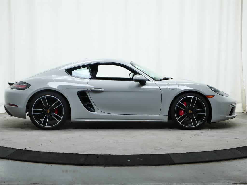 Thumbnail: 2025 Porsche 718 Cayman - 8