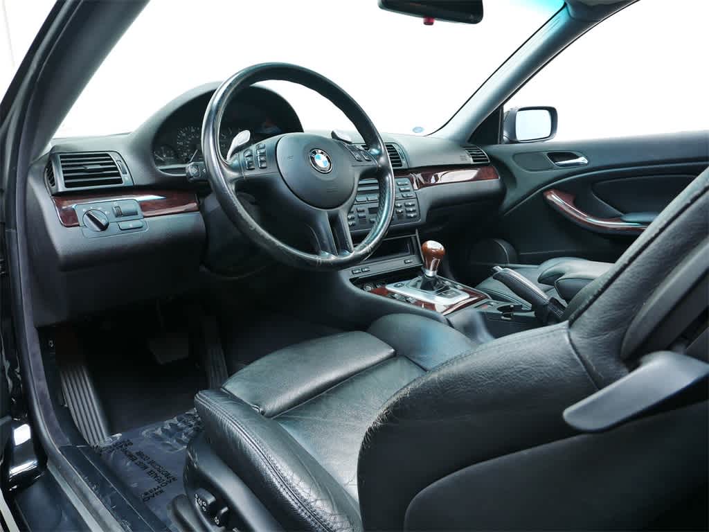 Thumbnail: 2004 BMW 3 Series - 4