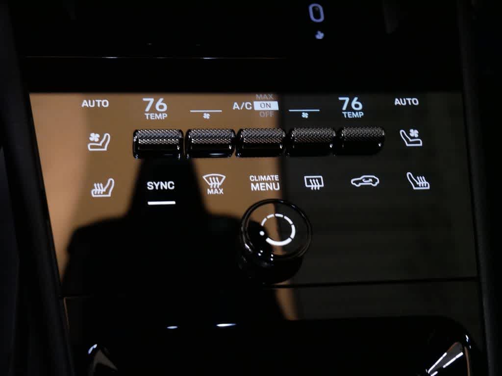 Thumbnail: 2026 Porsche Cayenne - 27