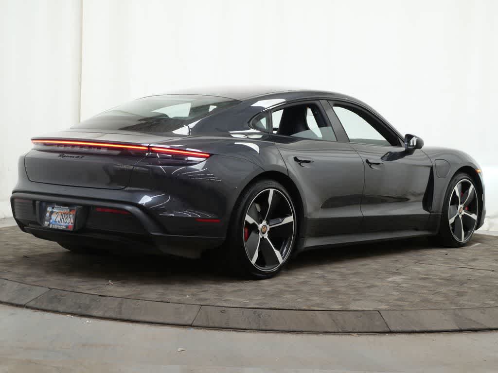 Thumbnail: 2021 Porsche Taycan - 7