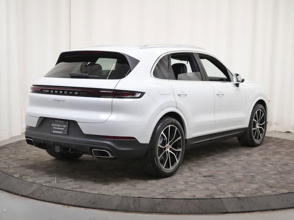 Thumbnail: 2026 Porsche Cayenne - 7