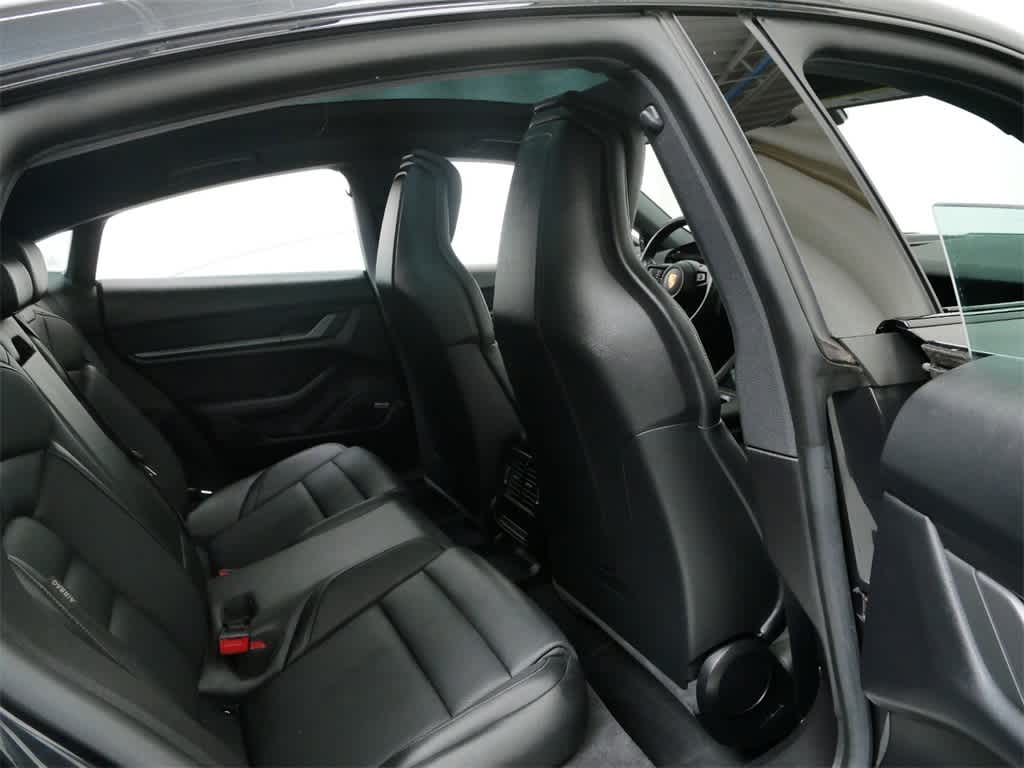 Thumbnail: 2021 Porsche Taycan - 26