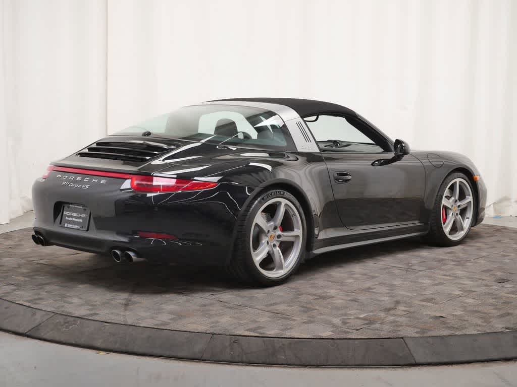 Thumbnail: 2014 Porsche 911 - 7