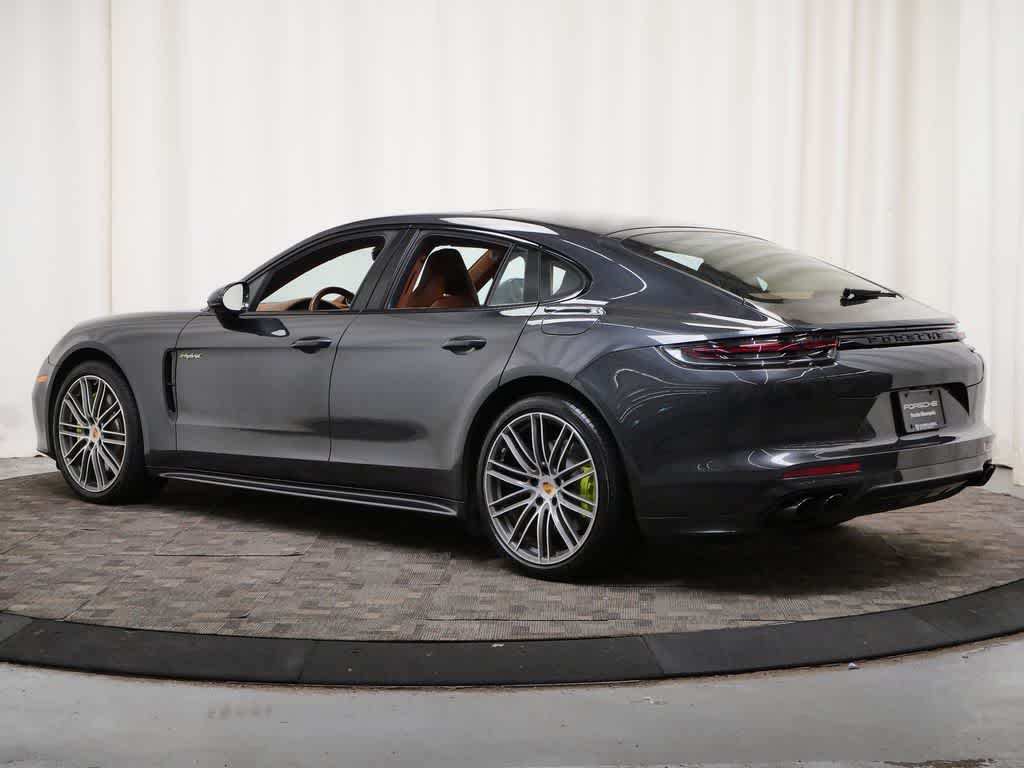 Thumbnail: 2018 Porsche Panamera - 3