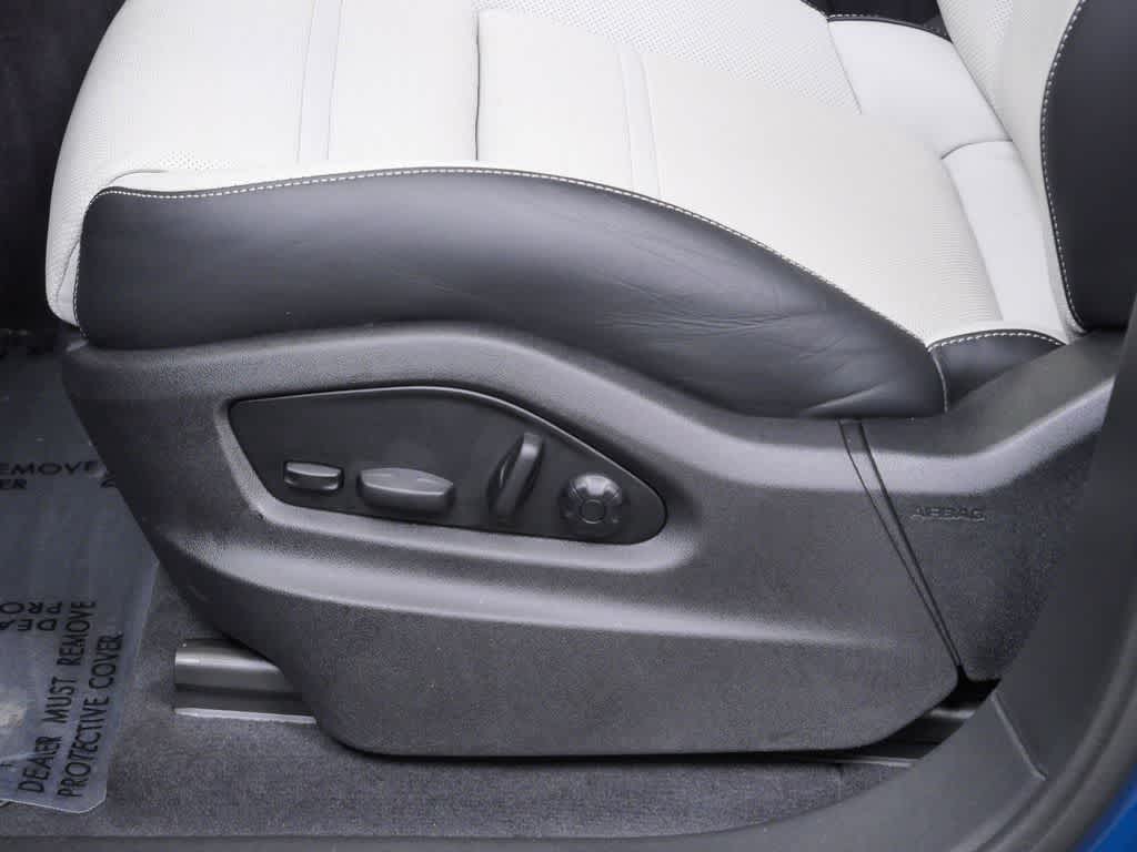 Thumbnail: 2026 Porsche Cayenne - 12