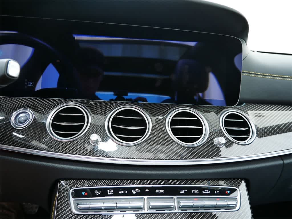 Thumbnail: 2021 Mercedes-Benz E-Class - 25