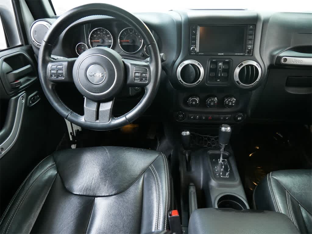 Thumbnail: 2017 Jeep Wrangler - 16