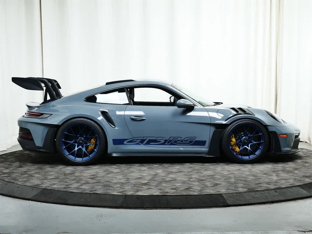 Thumbnail: 2025 Porsche 911 - 8