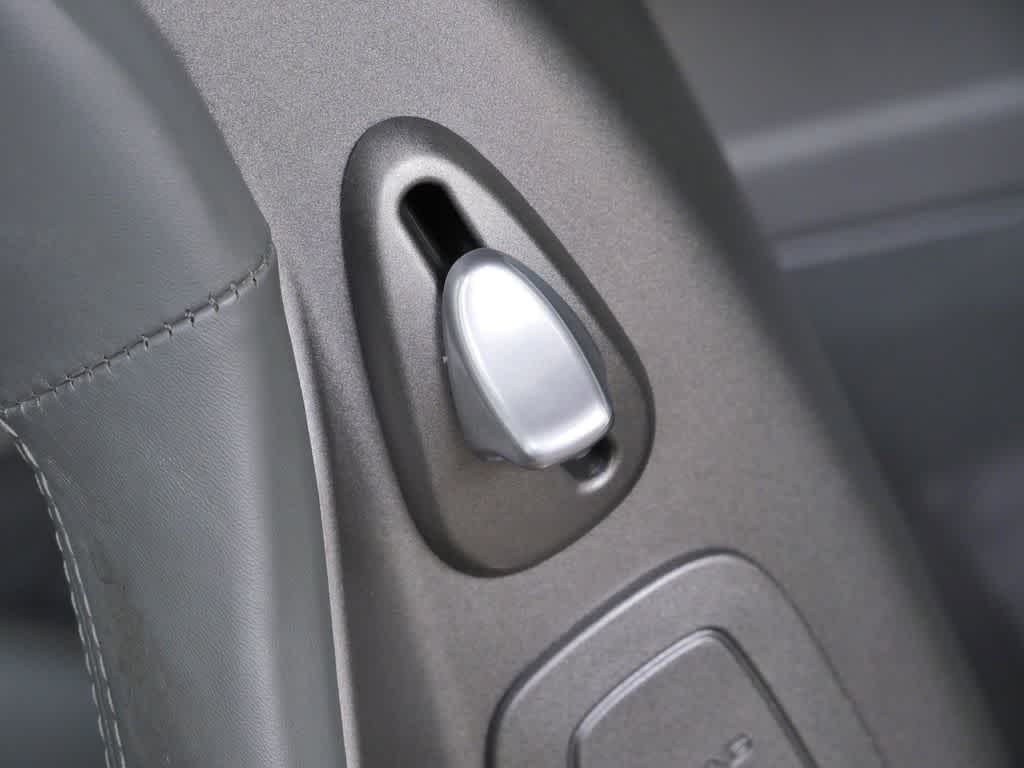 Thumbnail: 2006 Porsche 911 - 13