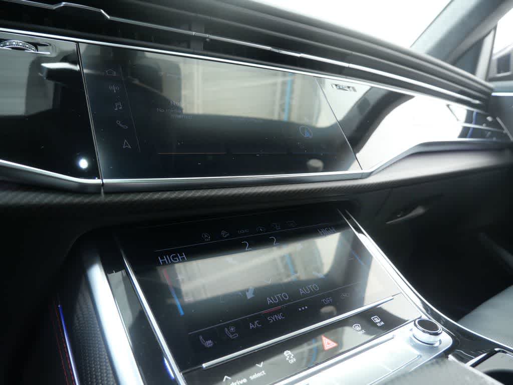 Thumbnail: 2021 Audi RS Q8 - 19