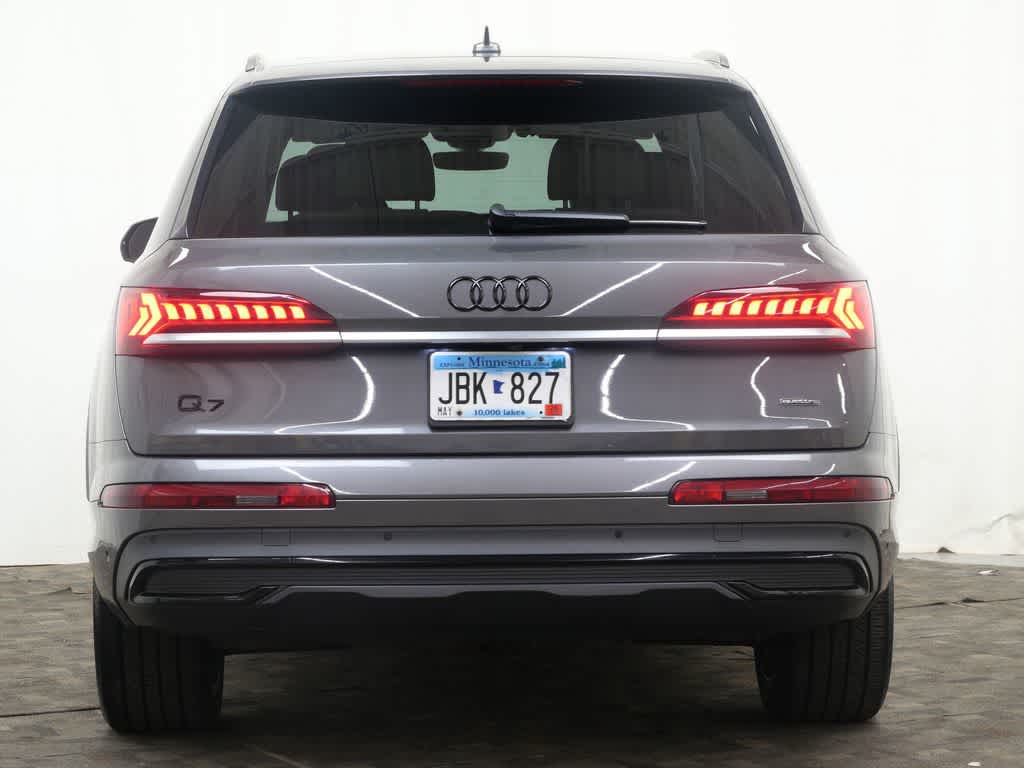 Thumbnail: 2021 Audi Q7 - 6