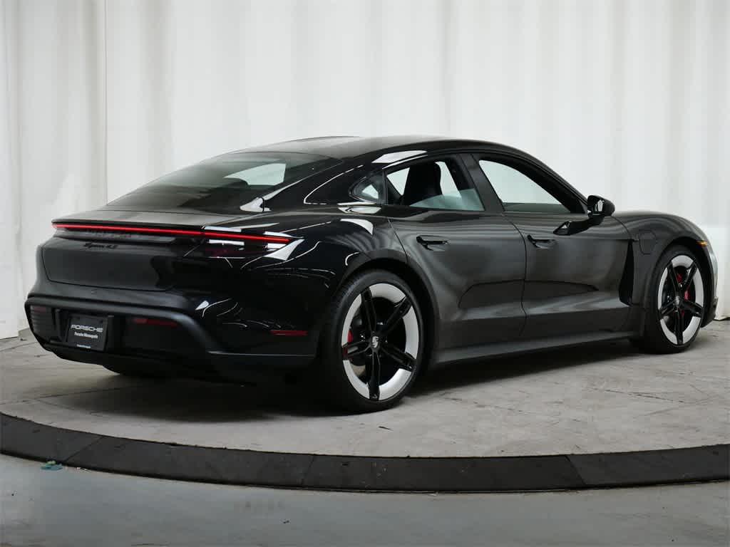 Thumbnail: 2025 Porsche Taycan - 7