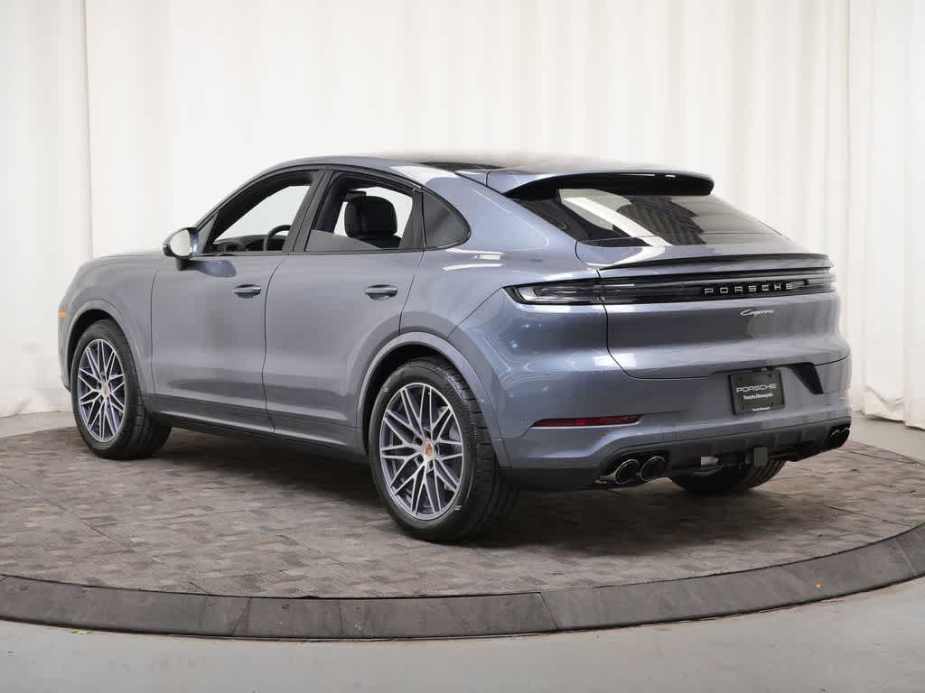 Thumbnail: 2026 Porsche Cayenne - 3