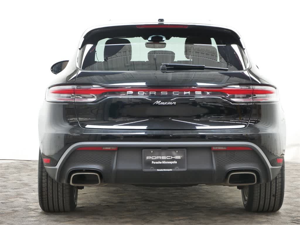 Thumbnail: 2023 Porsche Macan - 6