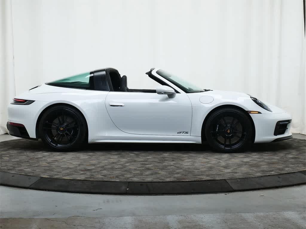 Thumbnail: 2023 Porsche 911 - 8