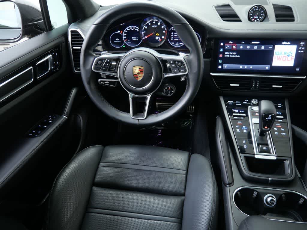 Thumbnail: 2023 Porsche Cayenne - 16