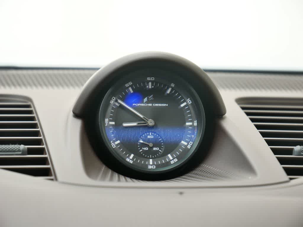 Thumbnail: 2025 Porsche Panamera - 29