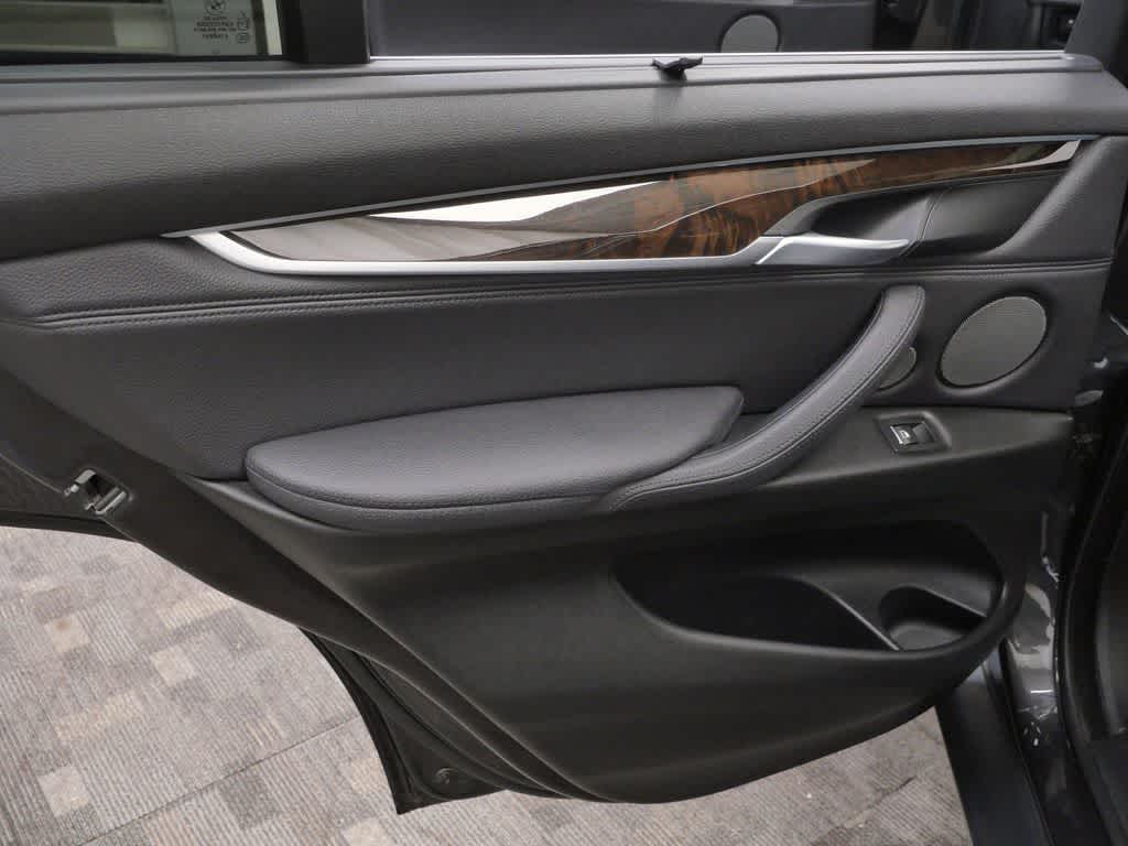 Thumbnail: 2017 BMW X5 - 13