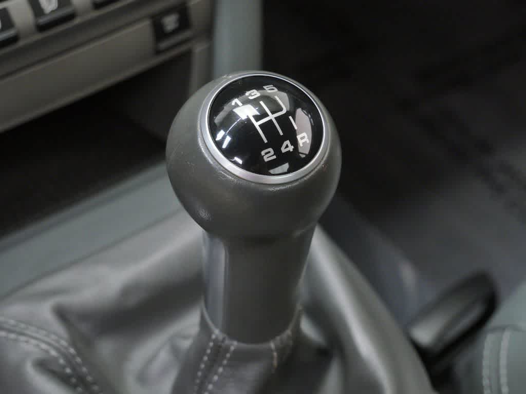 Thumbnail: 2007 Porsche Cayman - 24