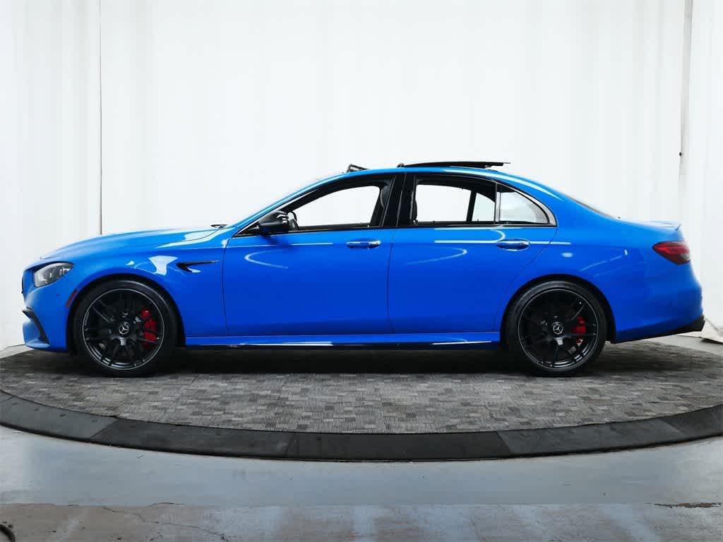 Thumbnail: 2021 Mercedes-Benz E-Class - 2