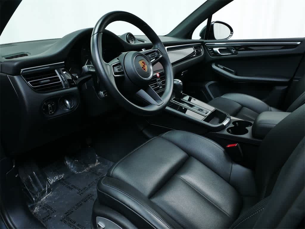 Certified 2022 Porsche Macan  SUV