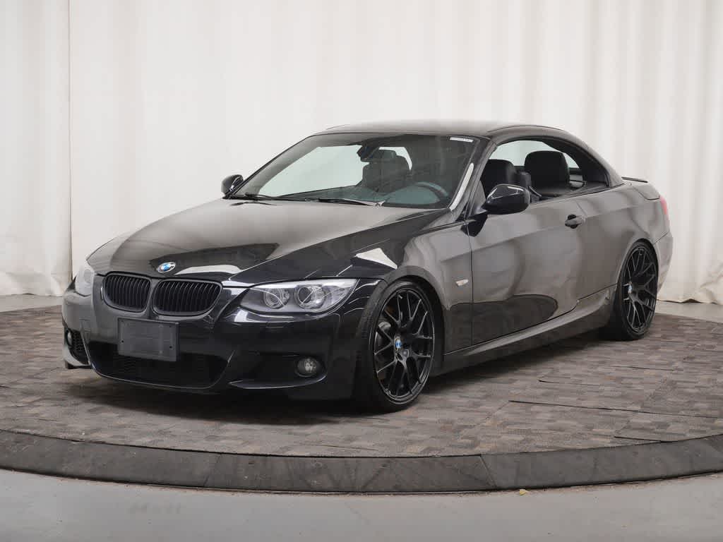 2013 BMW 3 Series 335i Convertible's photo